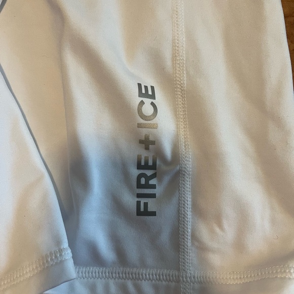 Fire and Ice White Quarter Zip Long Sleeve Size Small - Picture 2 of 4